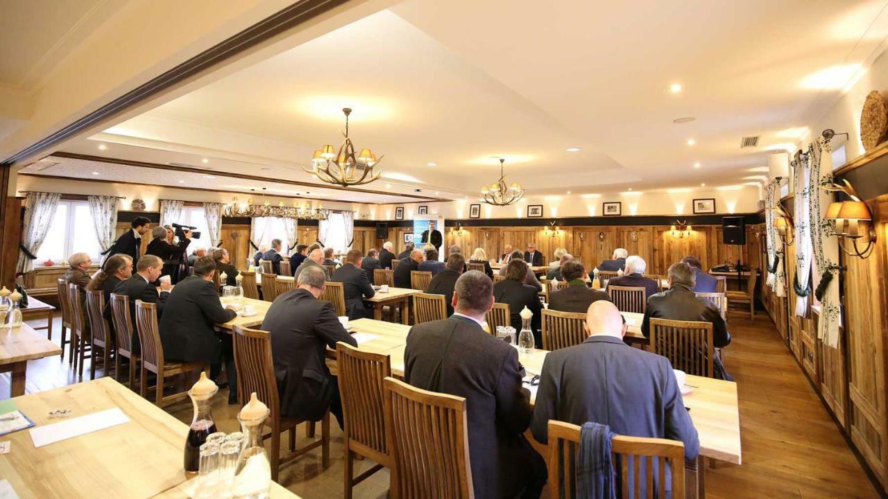 Rottersdorf Vilstaler Hof Landgasthof & Hotel מראה חיצוני תמונה